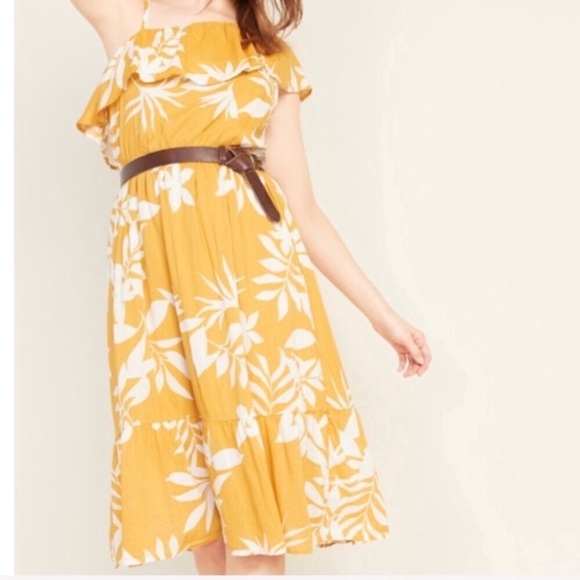Old Navy Dresses & Skirts - Old Navy Waist-Defined One-Shoulder Midi dress